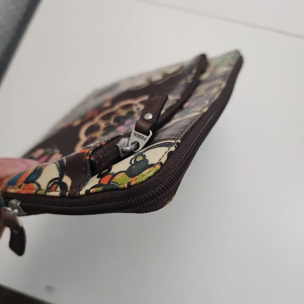 Fossil Floral Medallion Tablet Sleeve Brown Zip Case Boho 10x8